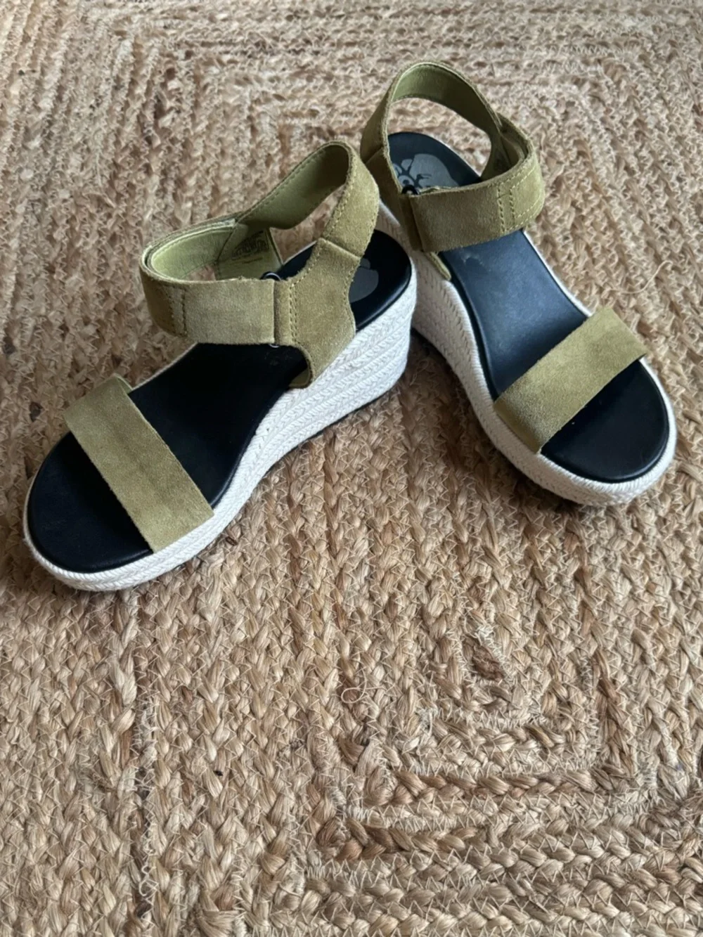 Sorel Espadrilles Wedge Sandals Olive Cameron Size 5.5